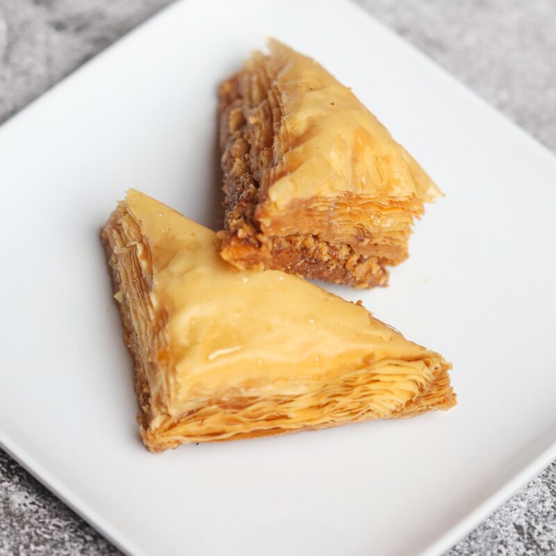 Walnut baklava