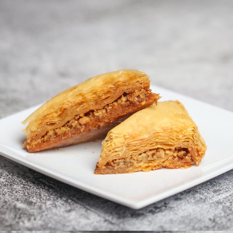 Walnut baklava